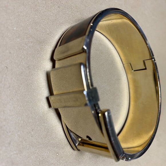 Michael Kors Tortoise Shell Logo Bangle Bracelet - Picture 3 of 4